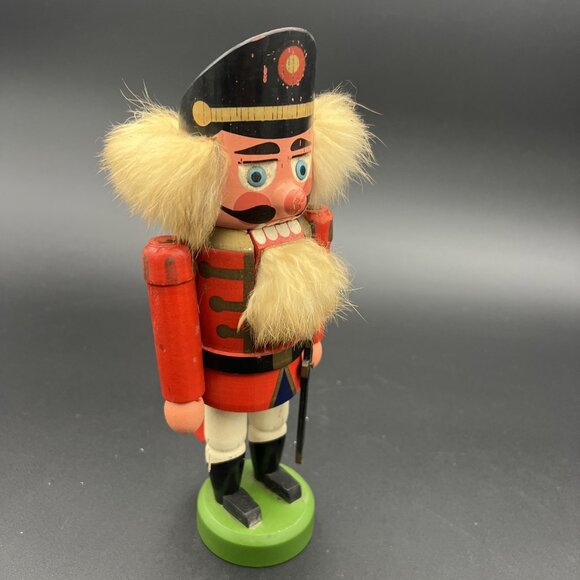 VTG Erzgebirge Nutcracker 9.25" Soldier Christmas Holiday Decor Germany 1977 - Picture 14 of 15